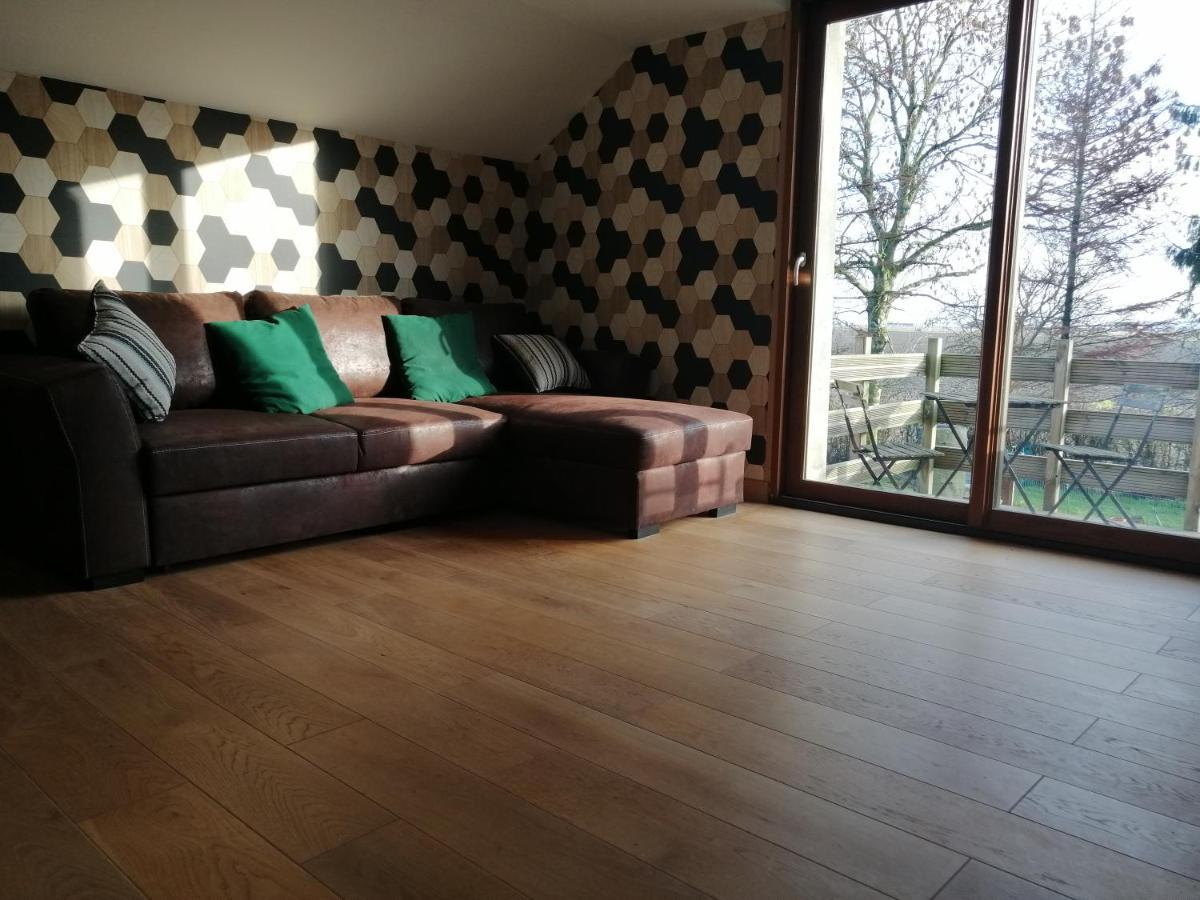 Le Gite Du Chtihameau Avec Piscine Interieure Privative, Selon Date Bassee エクステリア 写真